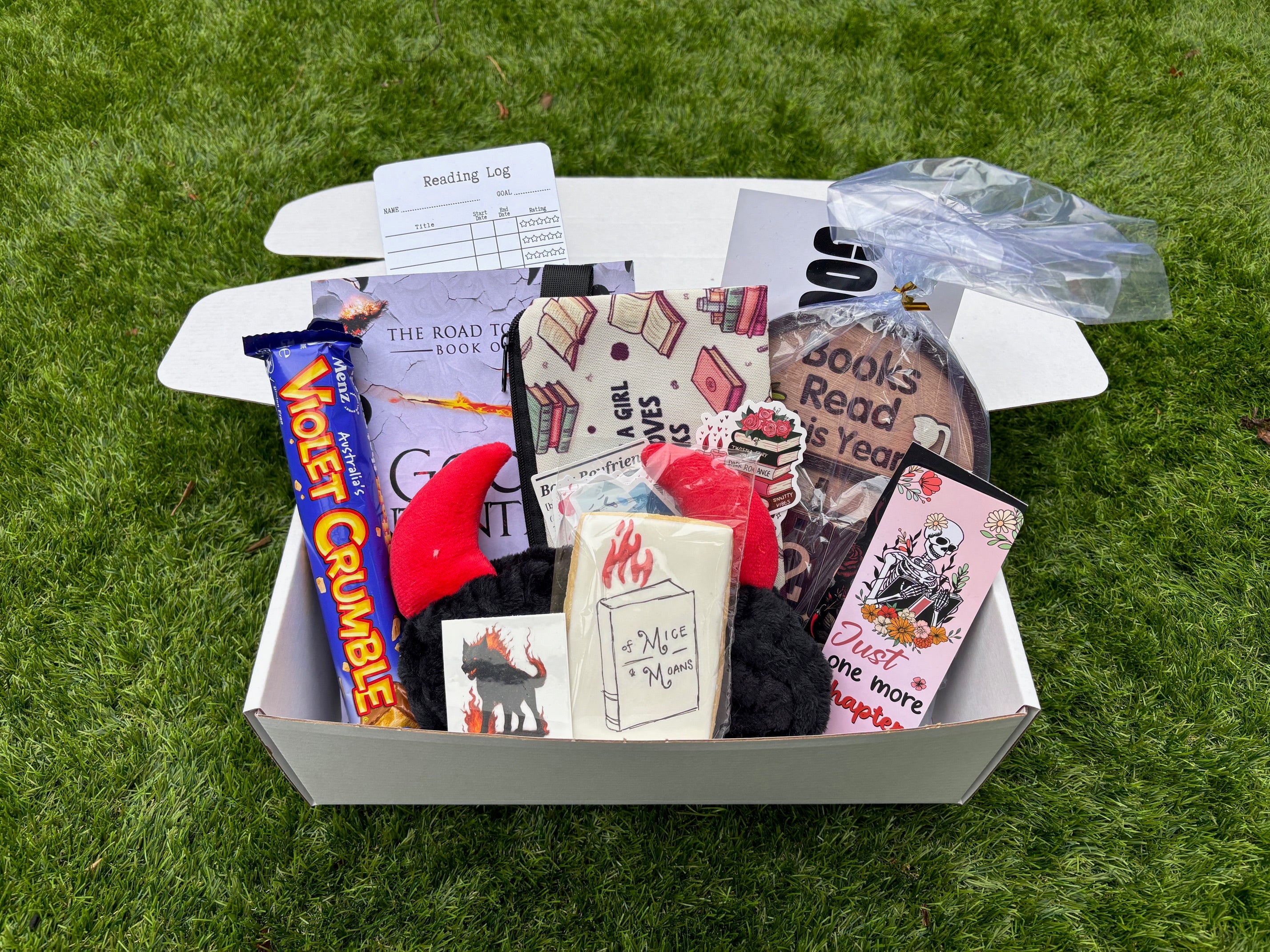 Gift a Good Girl Book Box